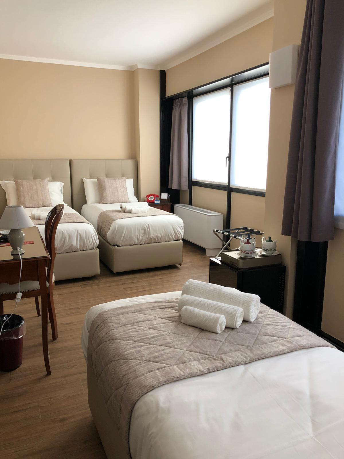 Hotel Valentino Du Parc Torino Værelse billede